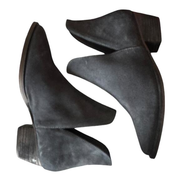 Free People Charm Double-V Suede Pull On Ankle Boots in Navy size 36.5 (6) - Picture 14 of 16